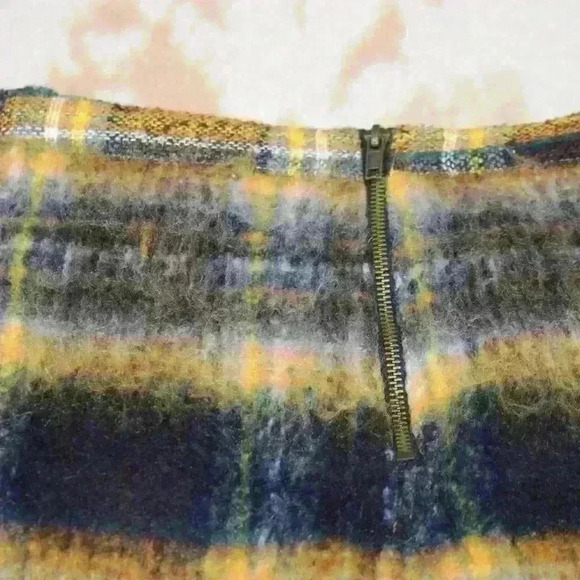 URBAN OUTFITTERS UO Y2K Wool Fitted Mini Skirt Yellow & Black Plaid Zip Women XS - Picture 10 of 11